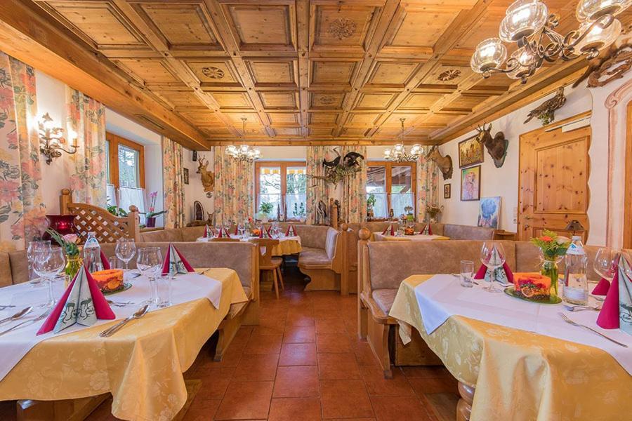 Hotel - Pension Oetzmooshof سانكت يوهان ايم بونغ المظهر الخارجي الصورة