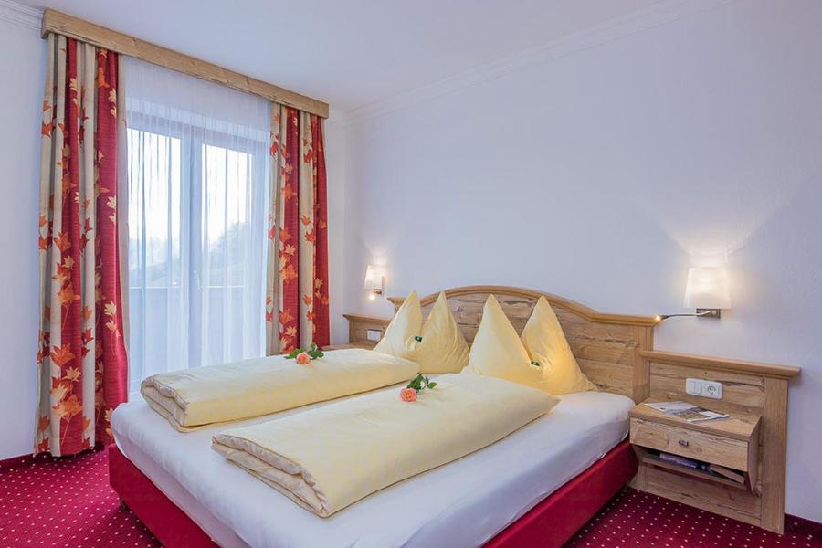 Hotel - Pension Oetzmooshof سانكت يوهان ايم بونغ المظهر الخارجي الصورة
