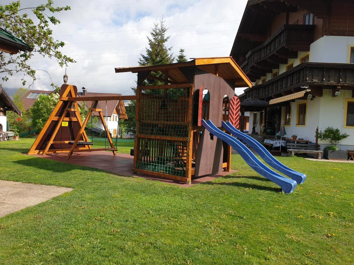 Hotel - Pension Oetzmooshof سانكت يوهان ايم بونغ المظهر الخارجي الصورة